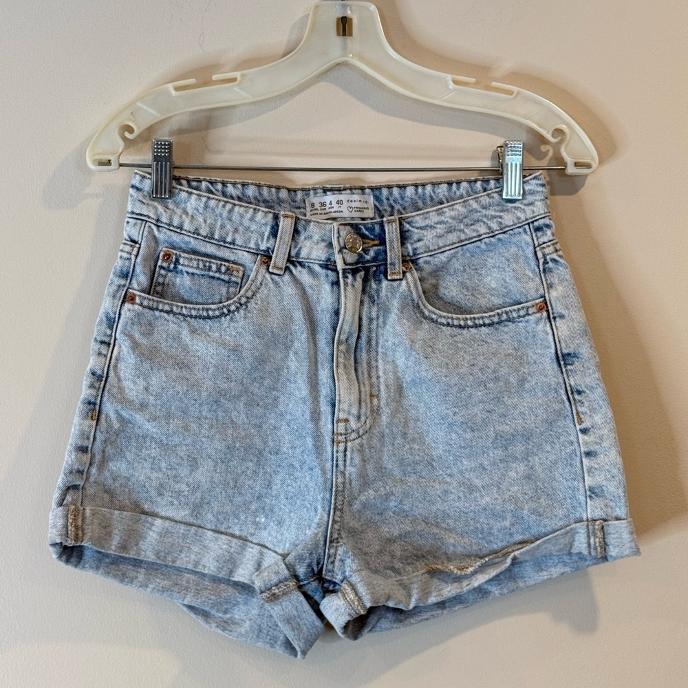 🔥Primark Women’s Light Wash Jean Shorts Size 4 🔥